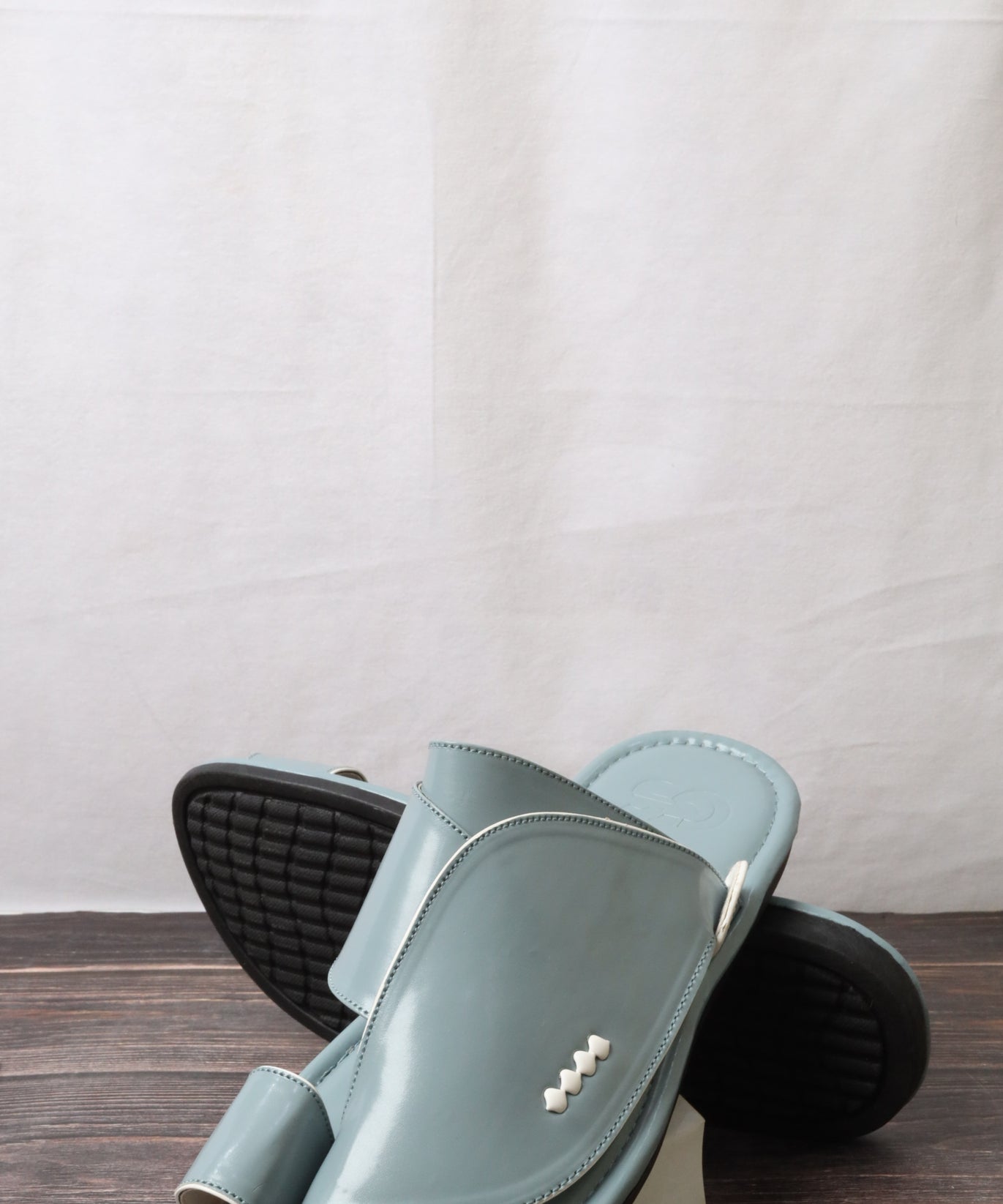 شرقي رجالي 705