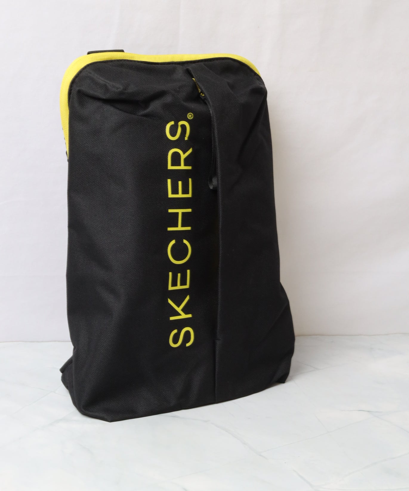 حقيبة سكيتشرز