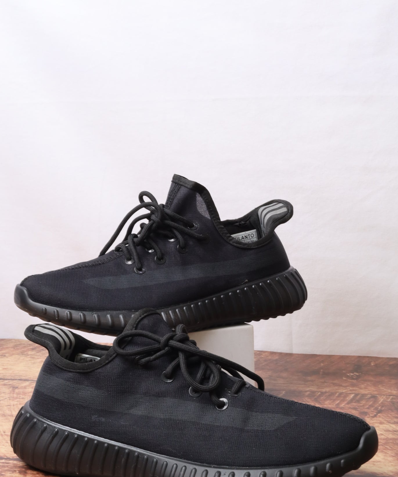 حذاء رياضي رجالي 16101