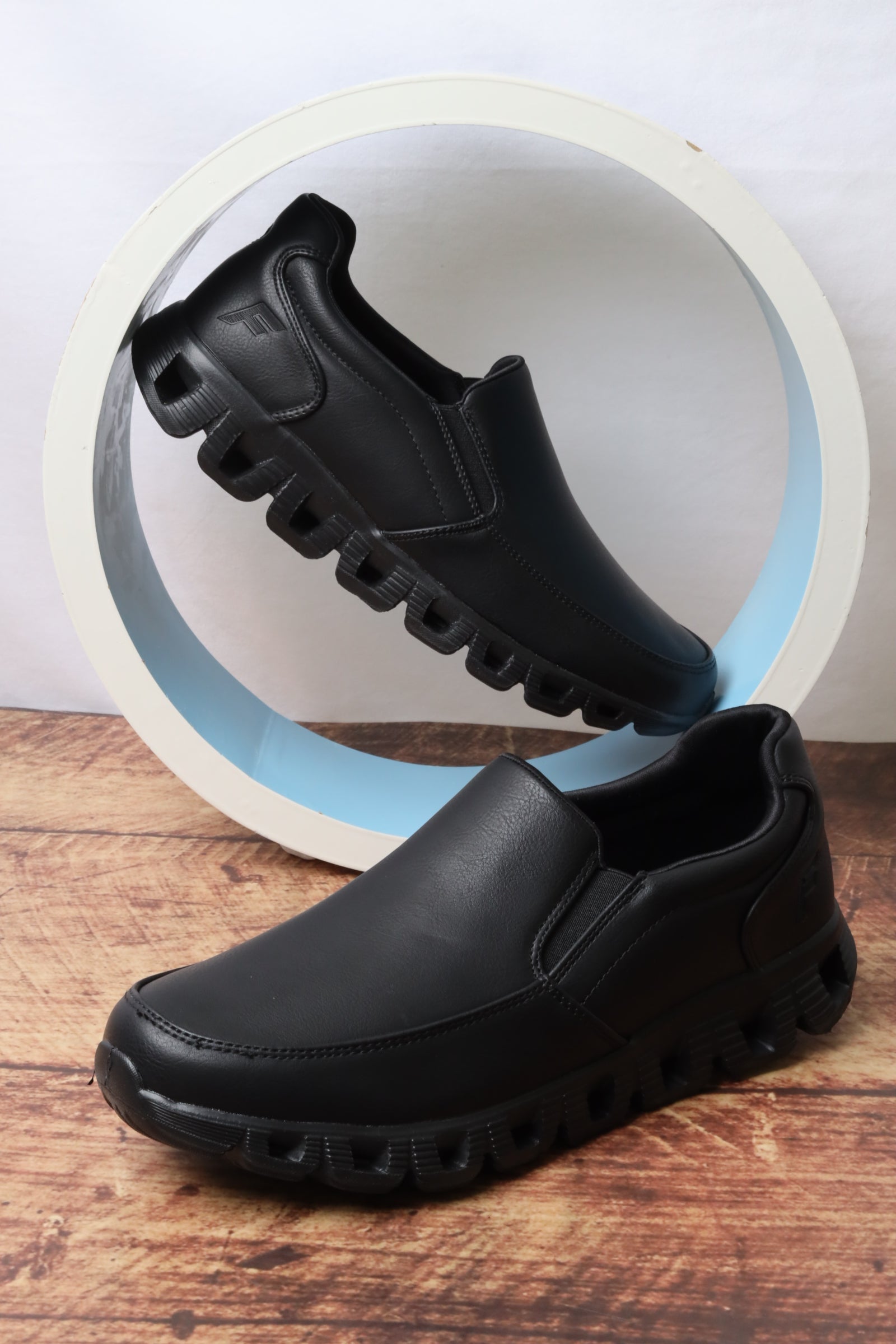 حذاء رياضي رجالي 16643