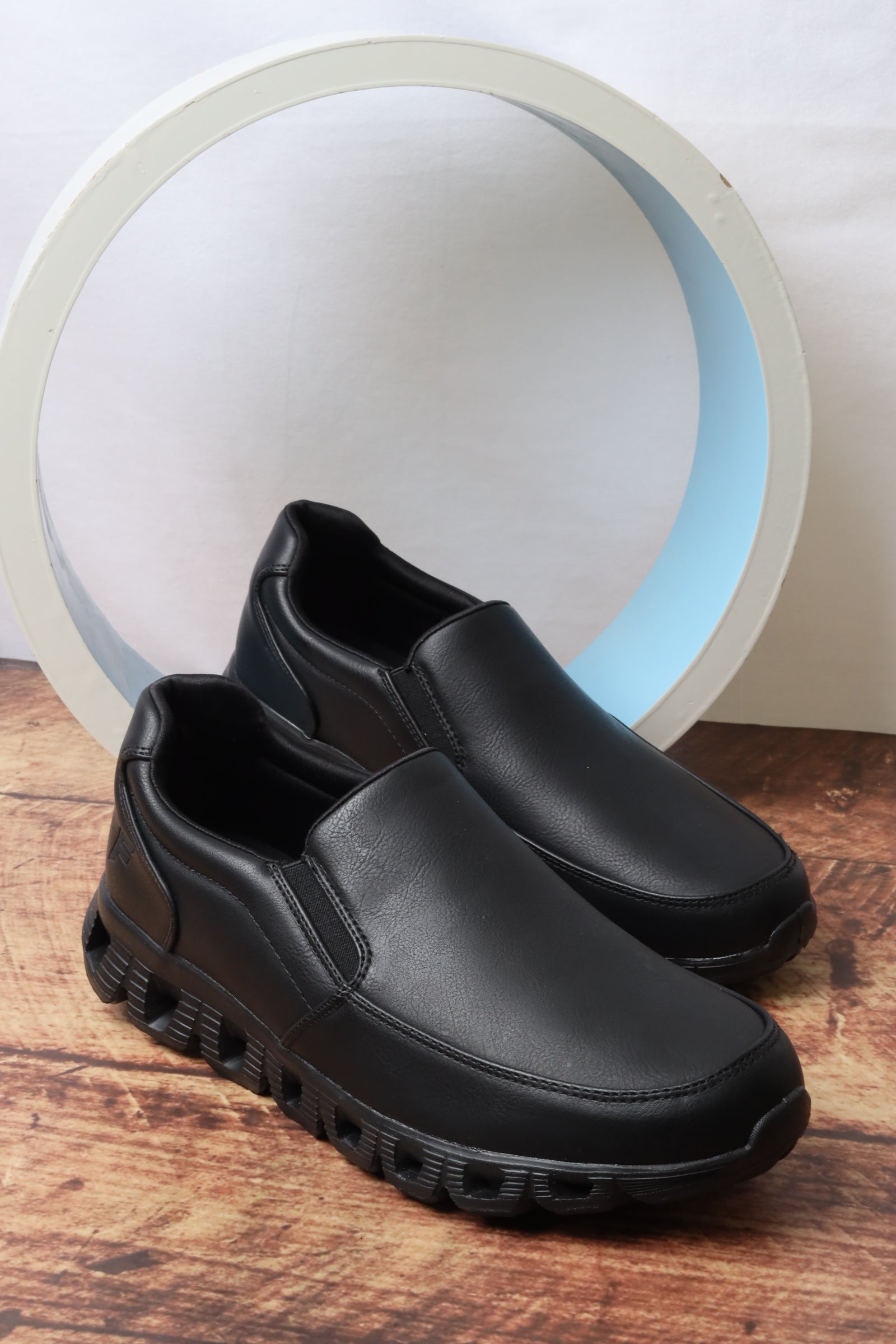 حذاء رياضي رجالي 16643