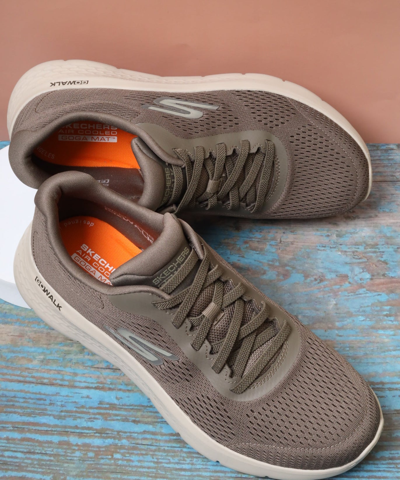 سكيتشرز رجالي جو ووك فليكس 216486