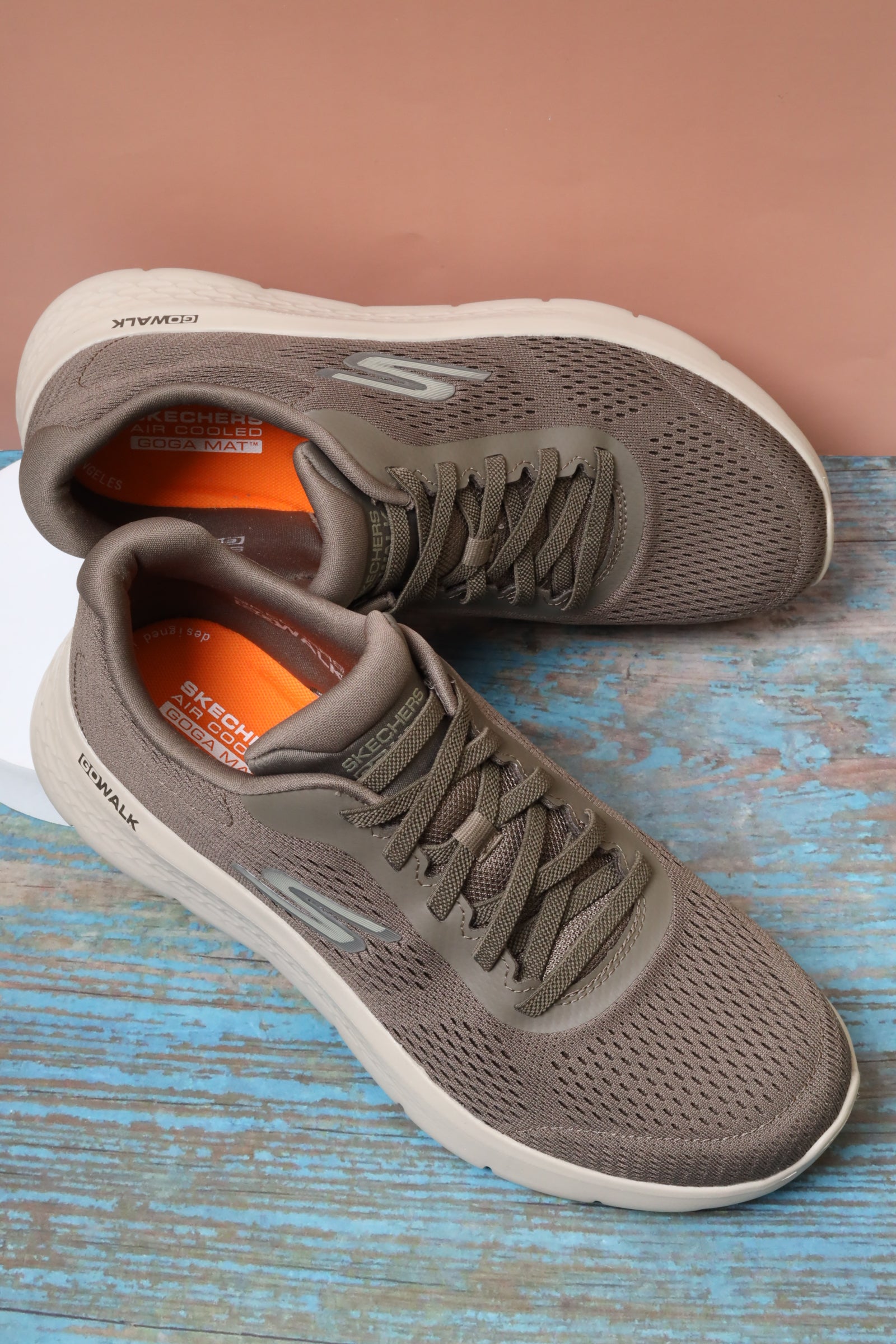 سكيتشرز رجالي جو ووك فليكس 216486