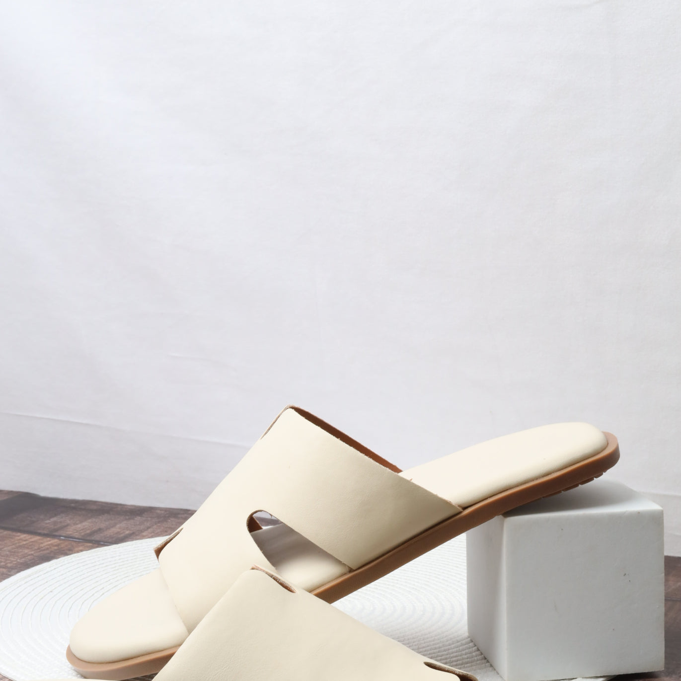 Italian sandal 1231043