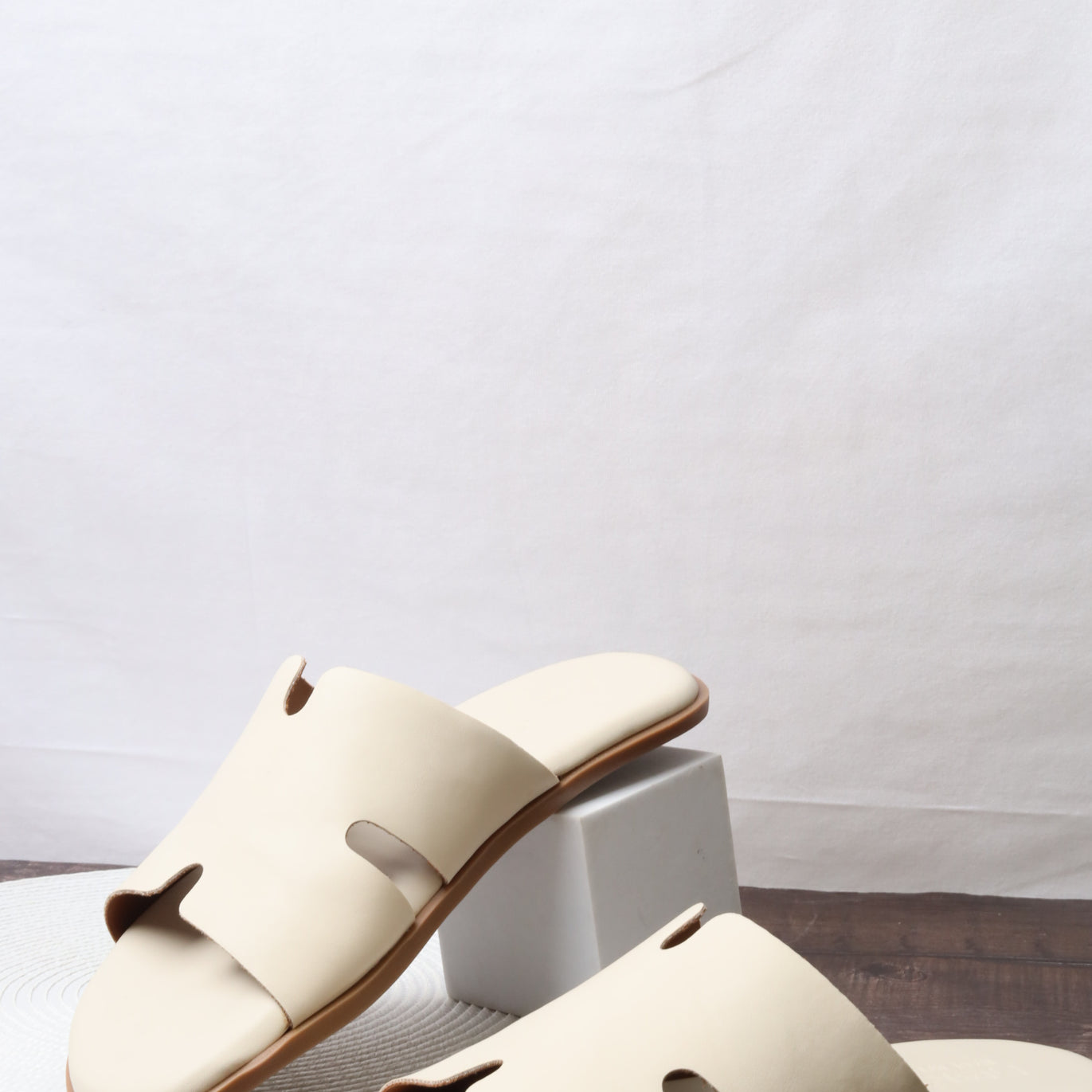 Italian sandal 1231043