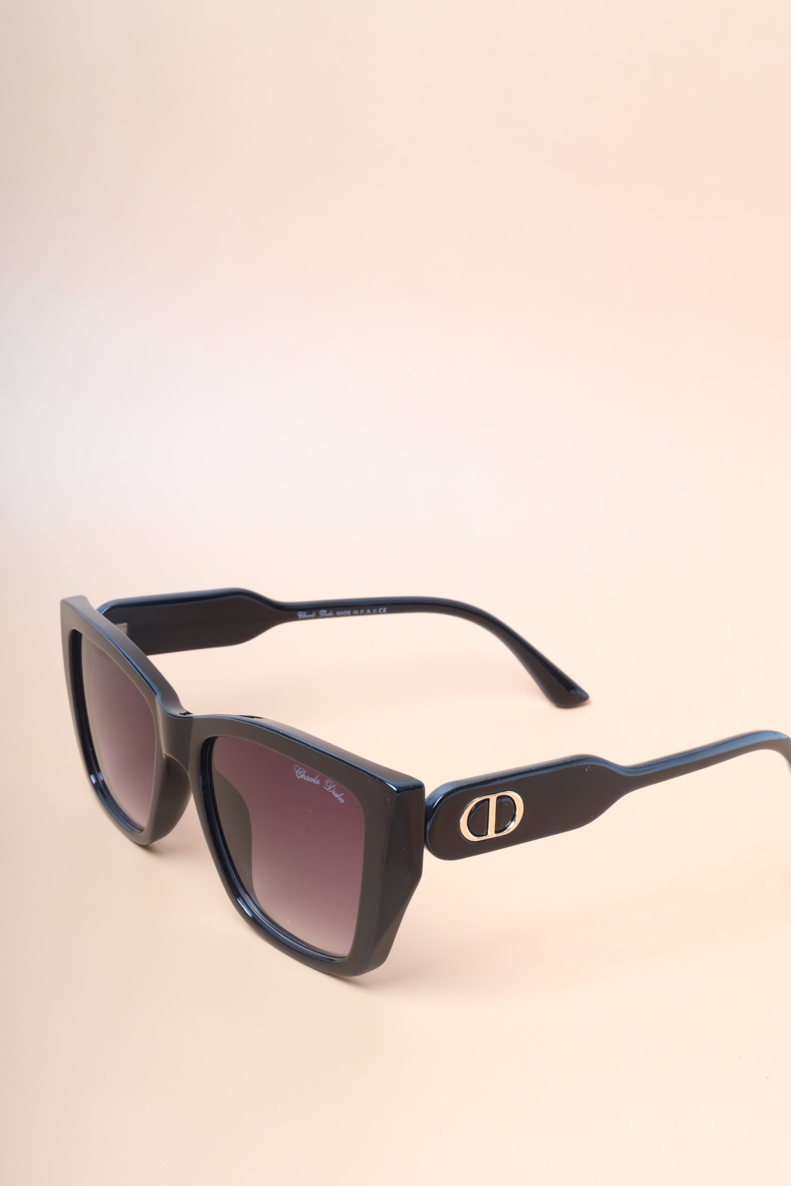 نظارات نسائية 909