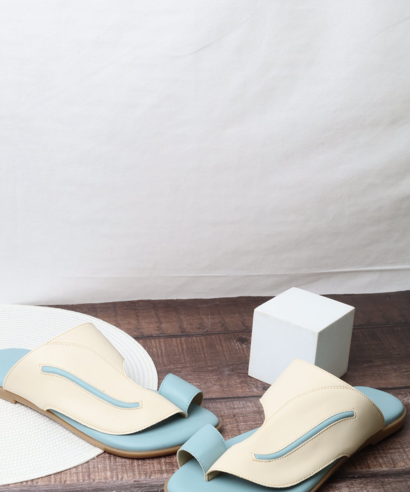 صندل ايطالي 1231077