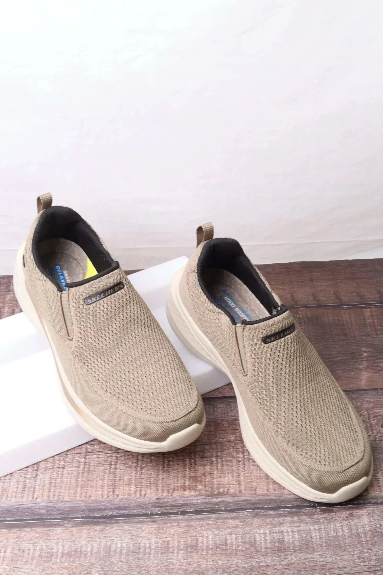 سكيتشرز رجالي سليد - رويس 210791