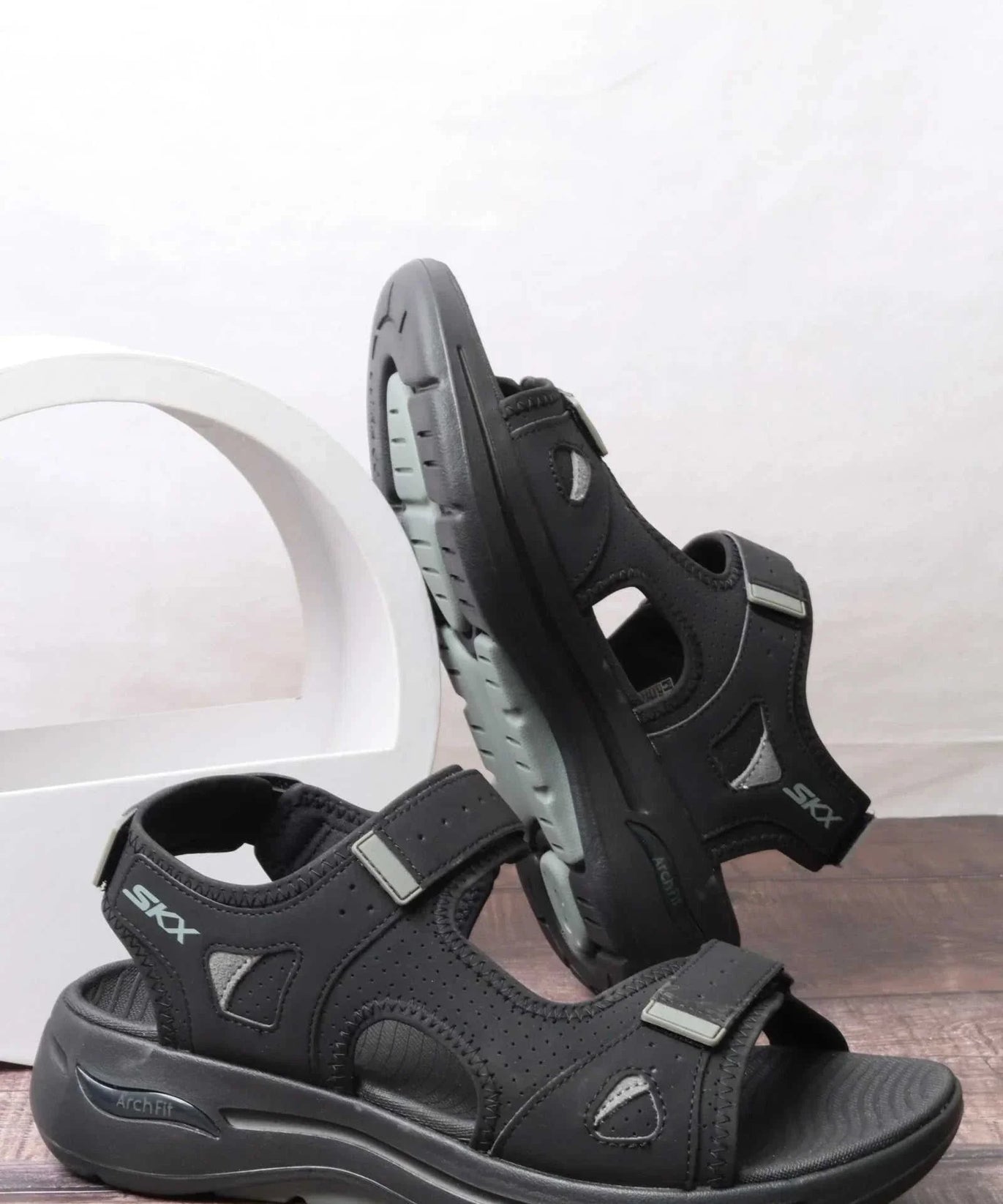 سكيتشرز رجالي جو ووك آرتش فيت 229064