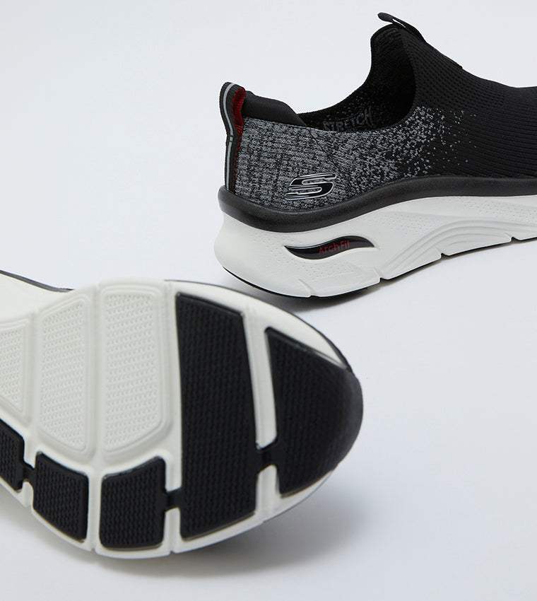 سكيتشرز رجالي آرتش فيت ديلوكس 232504