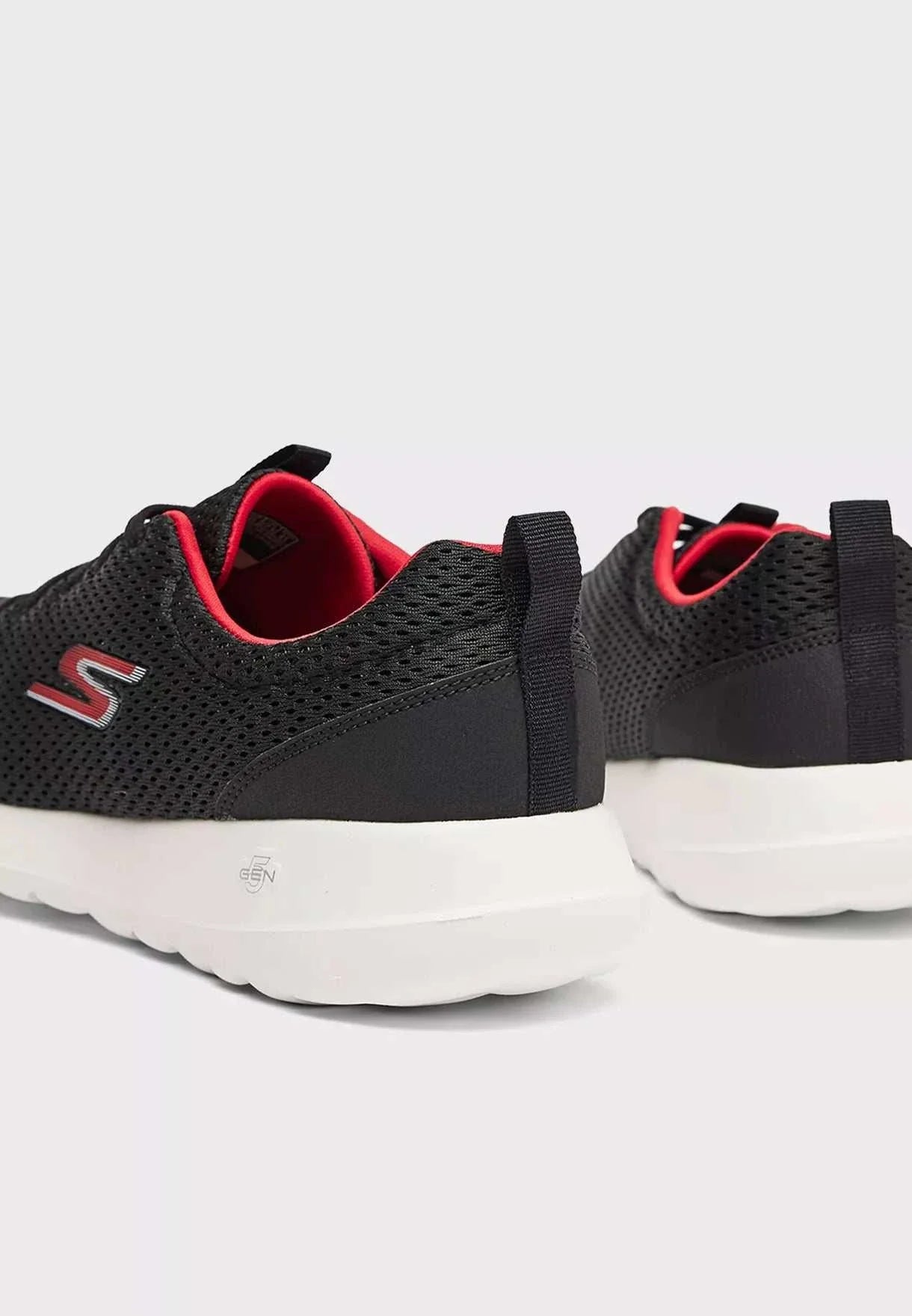 سكيتشرز رجالي جو ووك ماكس 216231