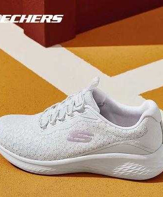 سكيتشرز نسائي لايت برو 150015