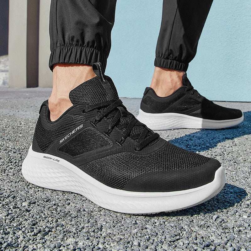 سكيتشرز رجالي لايت برو 232594