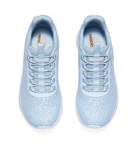 سكيتشرز نسائي لايت برو 150015