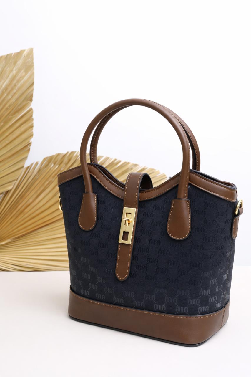 A203818 حقيبة نسائية