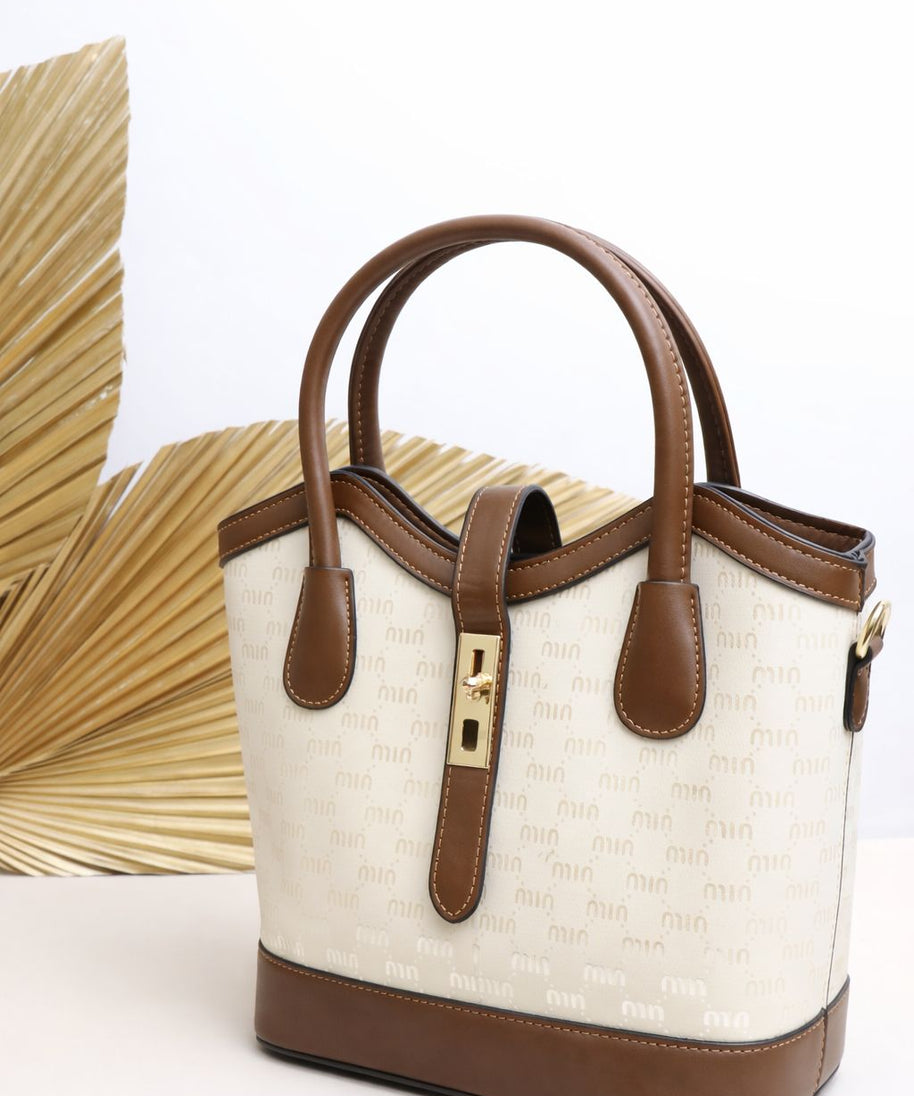 A203818 حقيبة نسائية