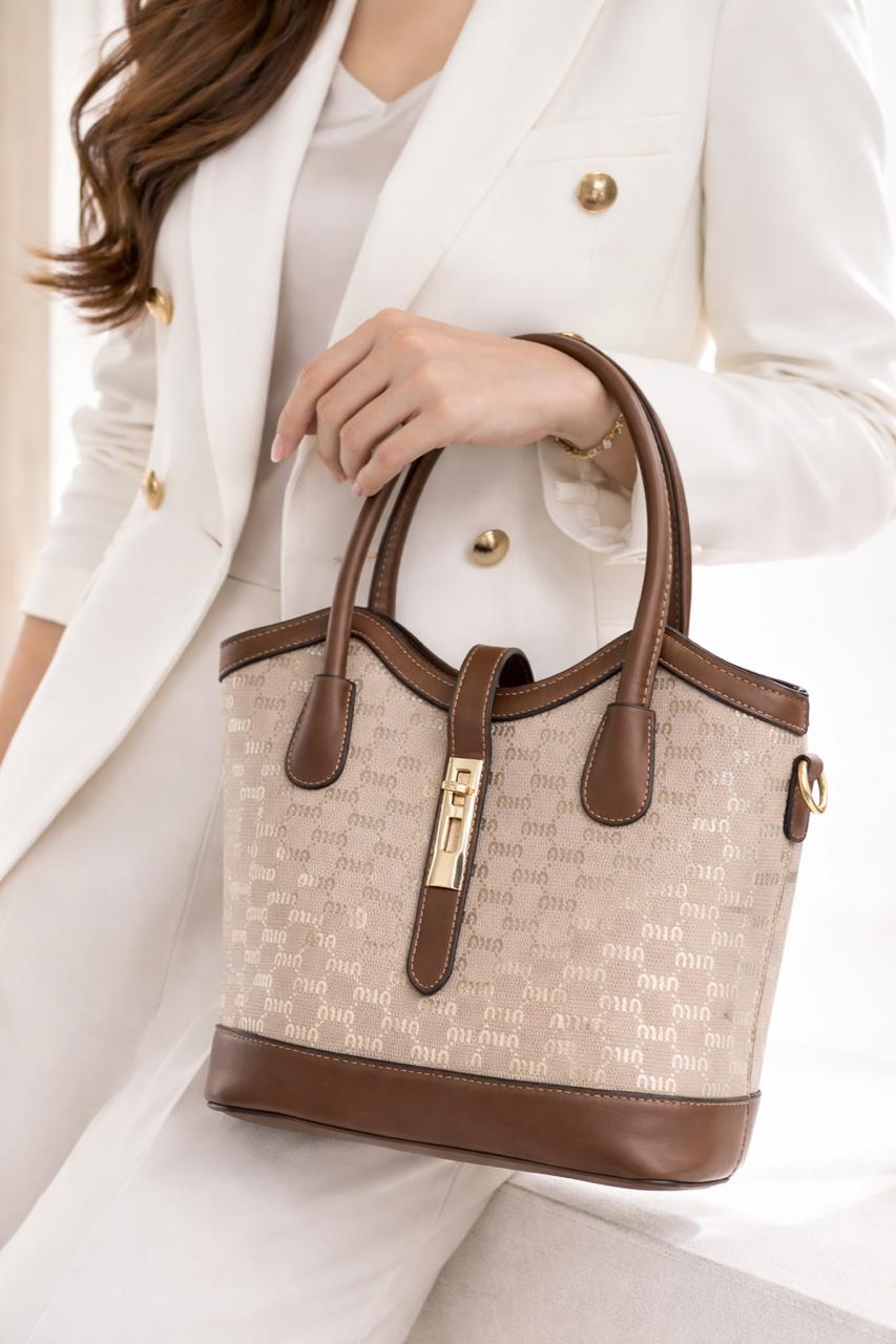 A203818 حقيبة نسائية