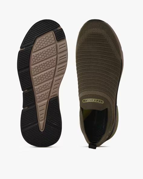 سكيتشرز رجالي بيناجو 210162