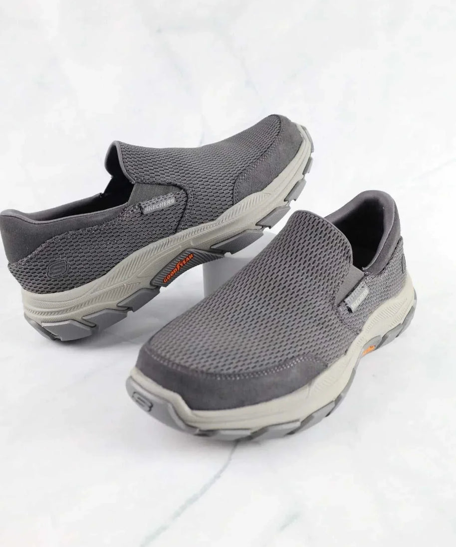 سكيتشرز رجالي جو ووك آرتش فيت 204738