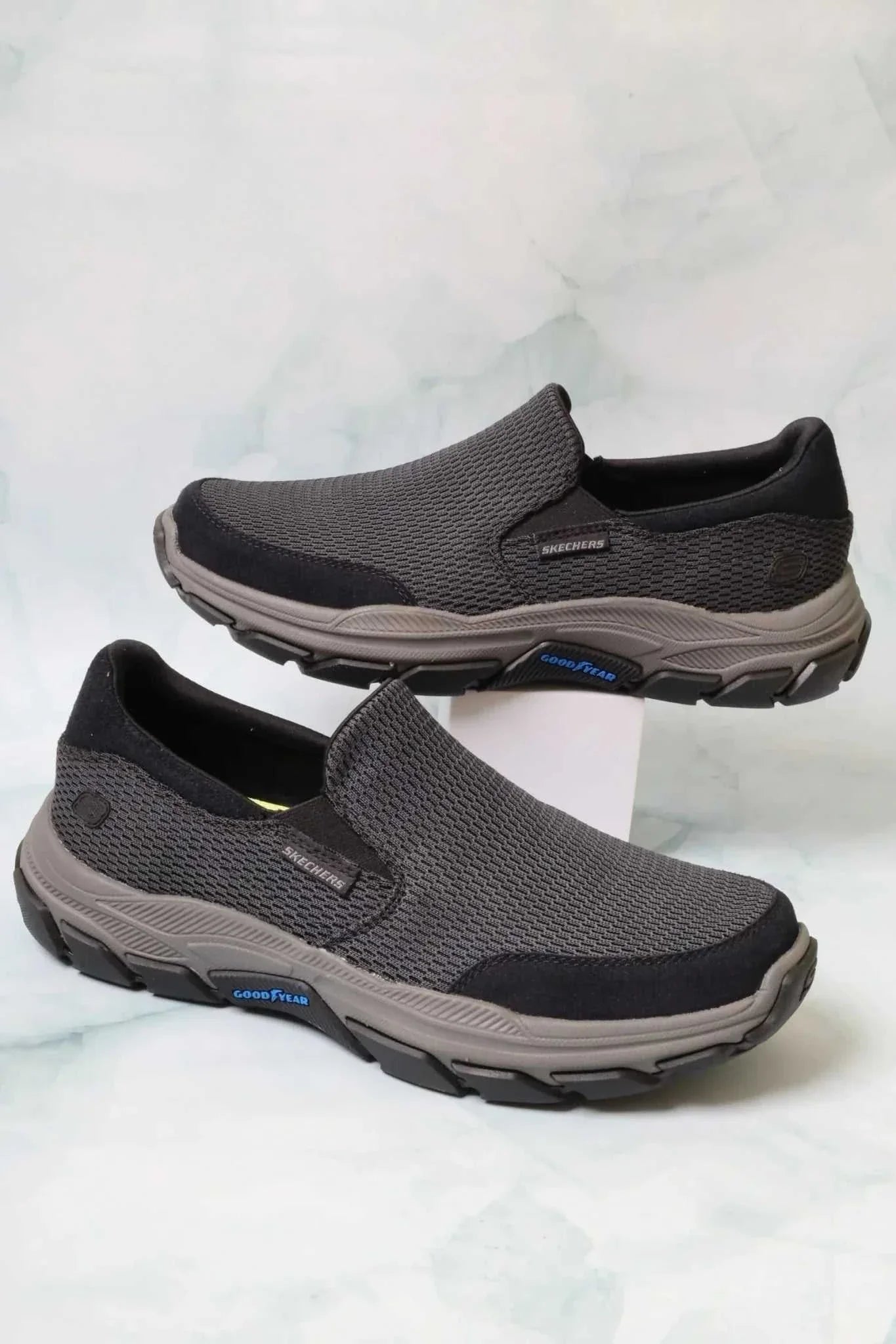 سكيتشرز رجالي جو ووك آرتش فيت 204738