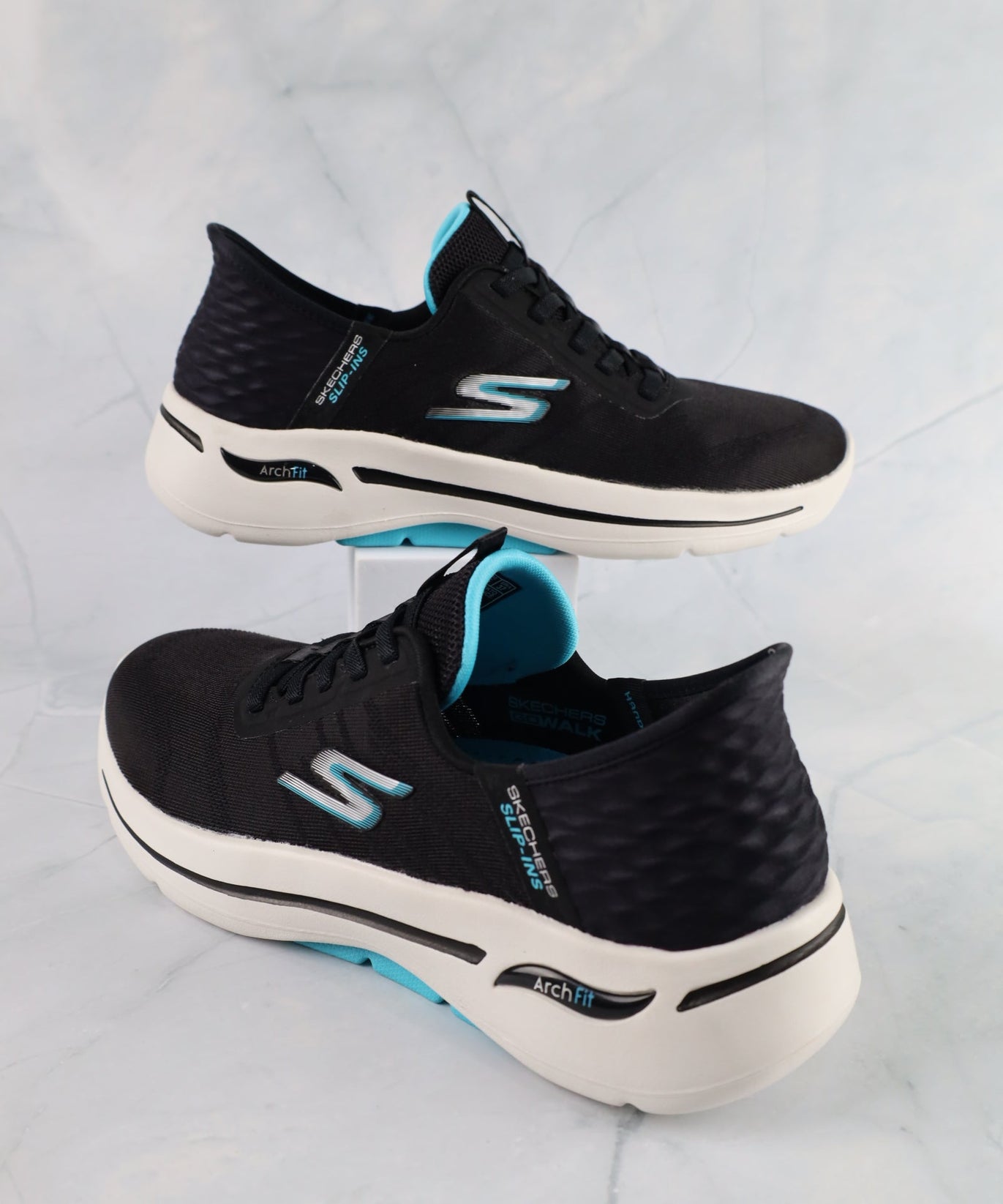 سكيتشرز نسائي جو ووك آرتش فيت سليب إن 124884