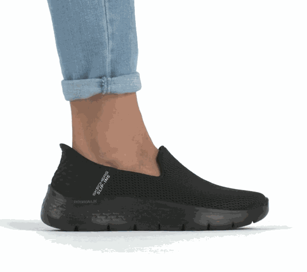 سكيتشرز نسائي جو ووك فليكس سليب إن 124963